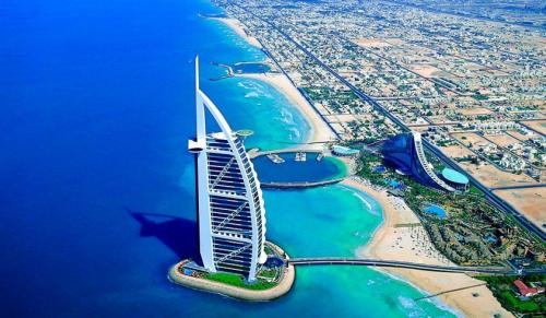 City Break in Dubai - MENA Plaza Hotel Al Barsha 4* 