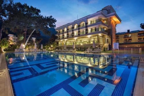 Vacanta de 7 nopti in Antalya - Hotel Dosinia Luxury Resort 5*