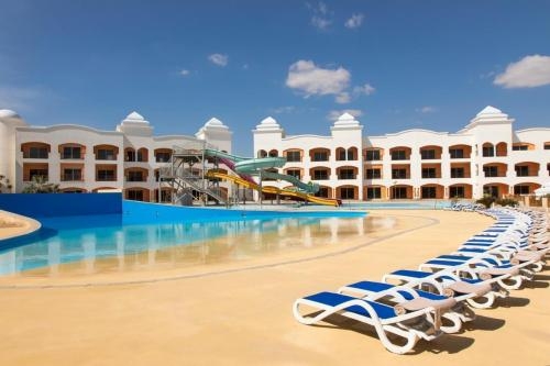 Vacanta de 7 nopti in Sharm El Sheikh - Tropitel Waves Naama Bay Hotel 5*