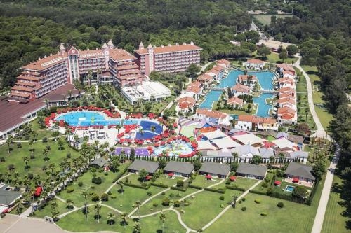 Vacanta de Revelion in Antalya - IC Santai Family Resort 5*