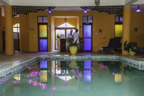 Vacanta exotica in Zanzibar - AHG Waridi Beach Resort 